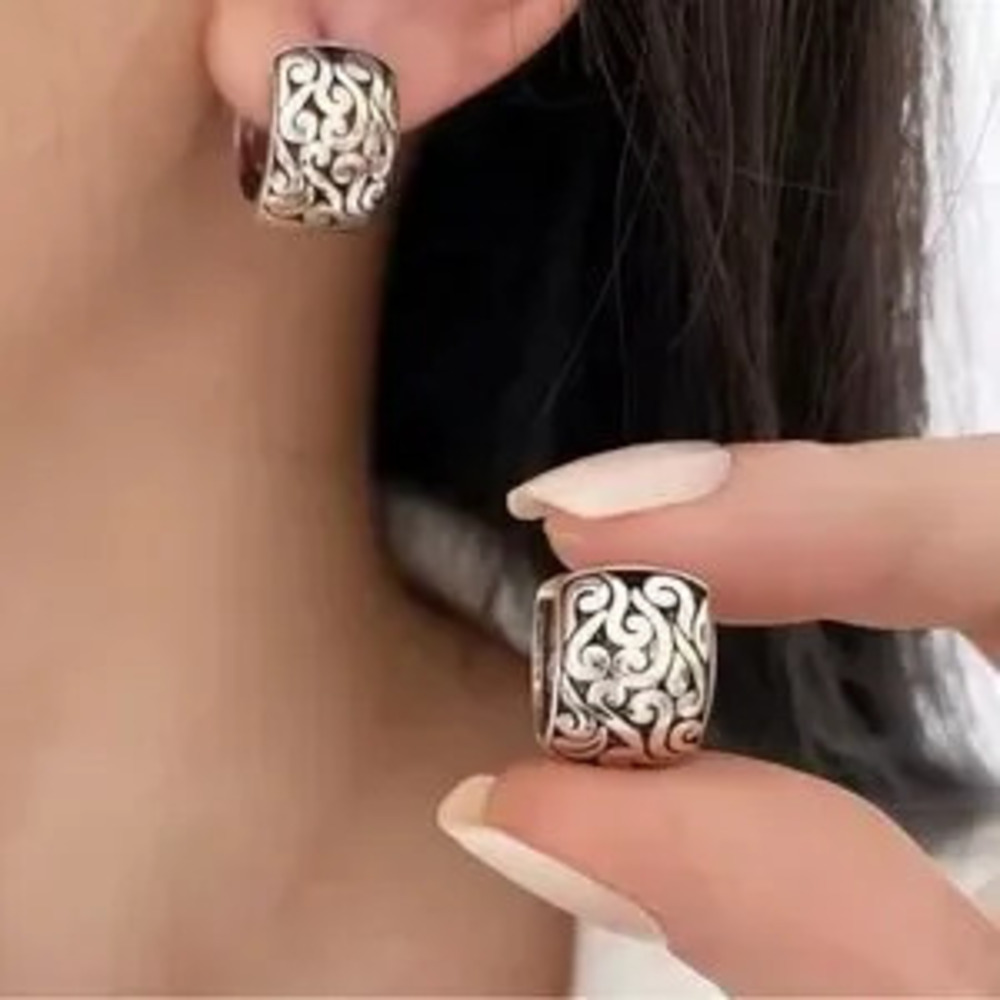 Silver Retro style Wide hoop Patterned Earrings